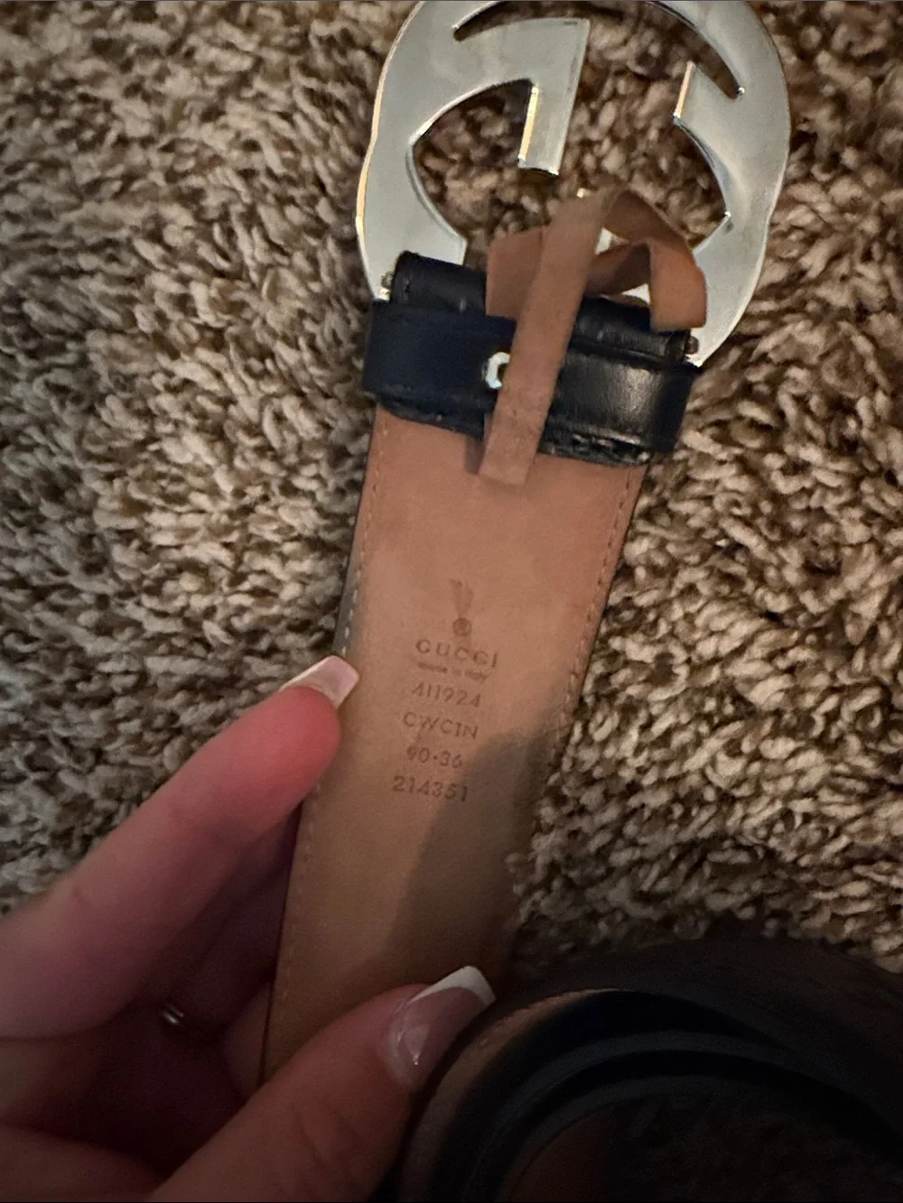 Gucci Navy Leather Men’s Belt with Silver Double G Buckle